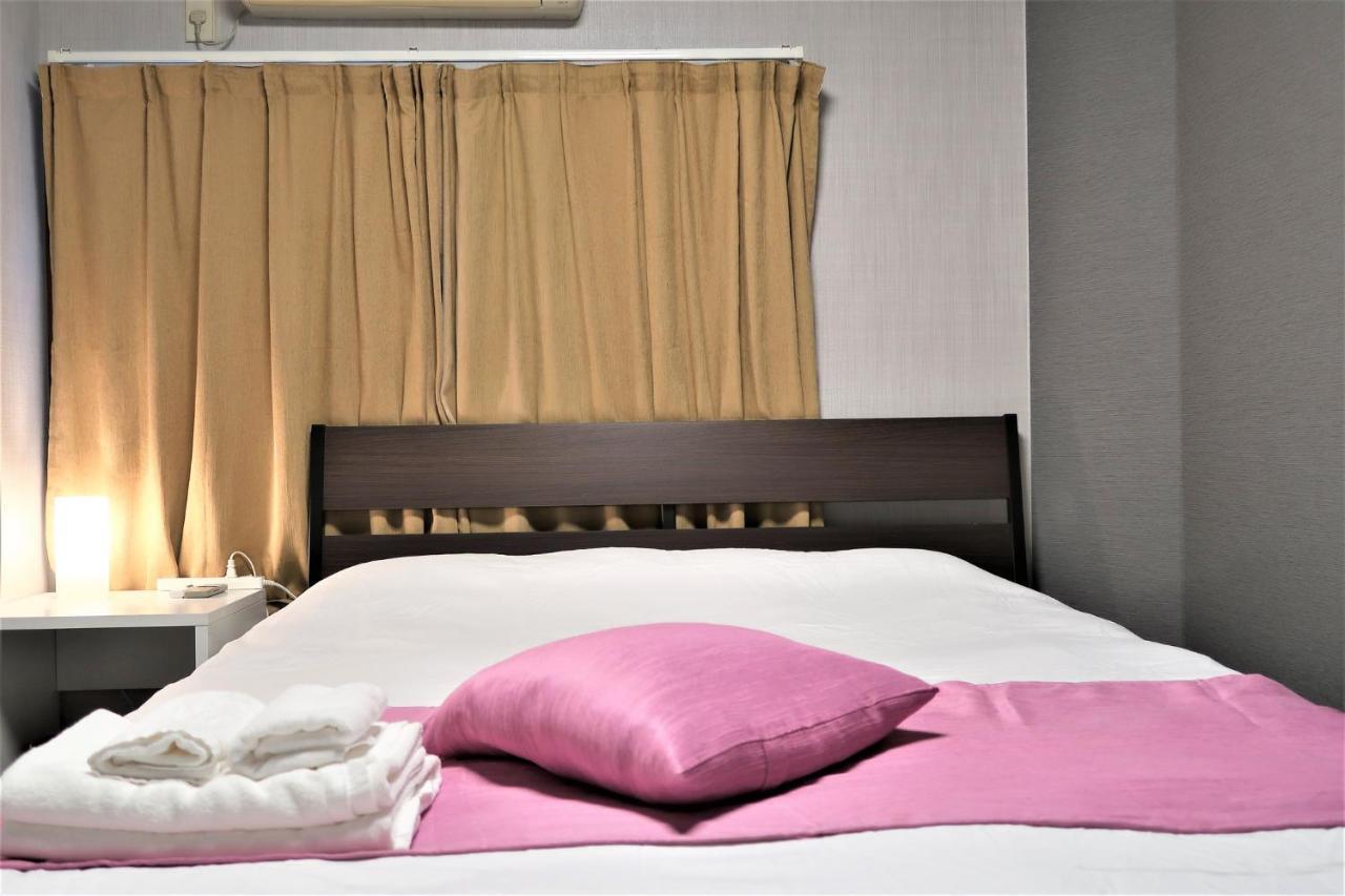 Sakura House: Traditional With Wi-fi Near Tsuruhashi Holiday home Osaka