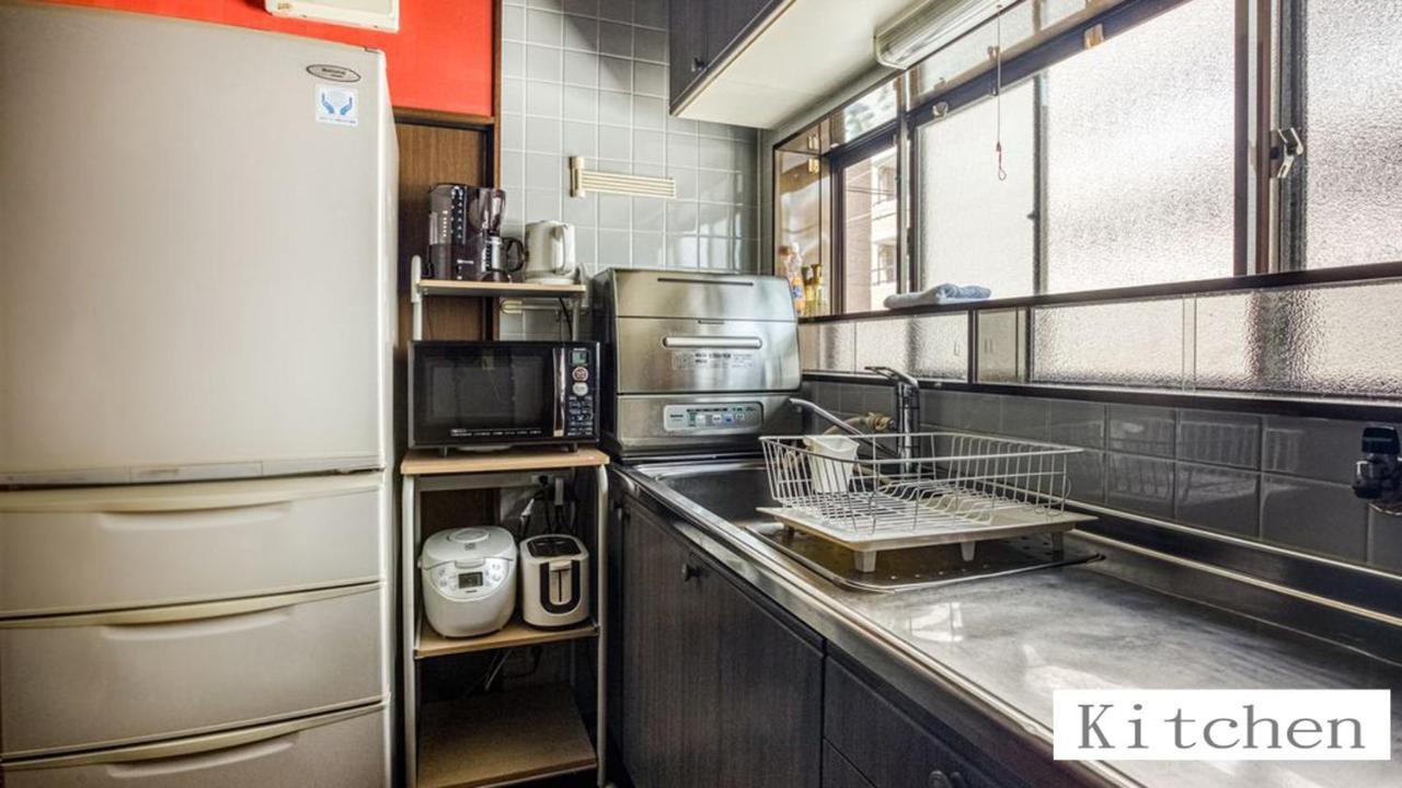 Sakura House: Traditional With Wi-fi Near Tsuruhashi Osaka